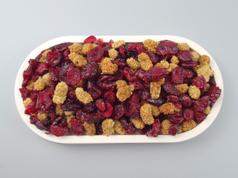 cranberry-maulbeeren-vitalbeeren-mix-schale-oben